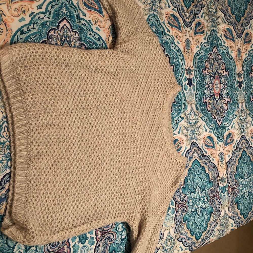 Jessica Simpson Sweater